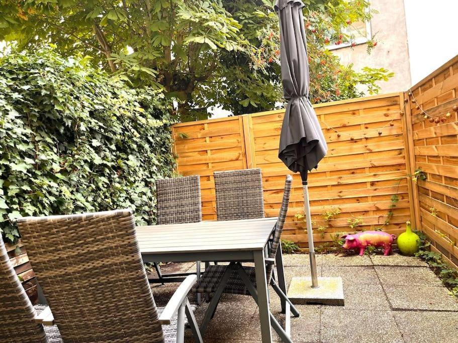 Doppelzimmer Mit Terrasse In Privatem Zuhause Lubeck Exterior photo